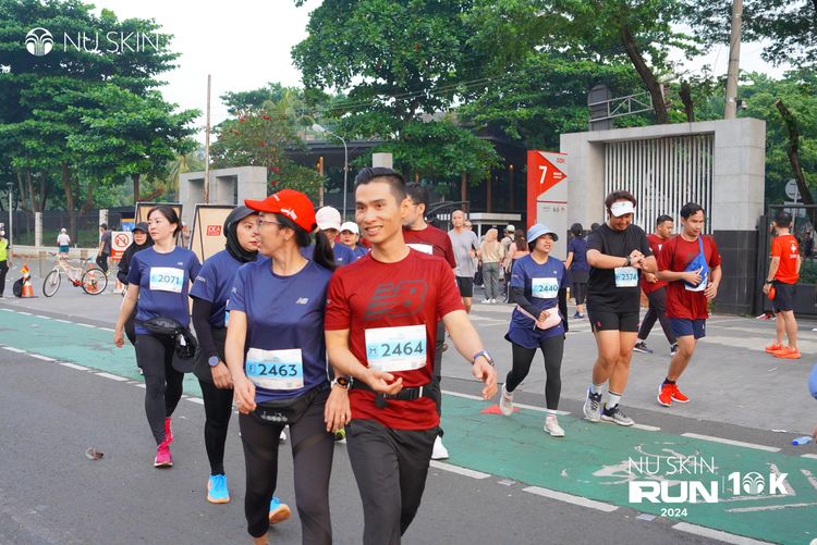 Race photo from Nu Skin Run 10K