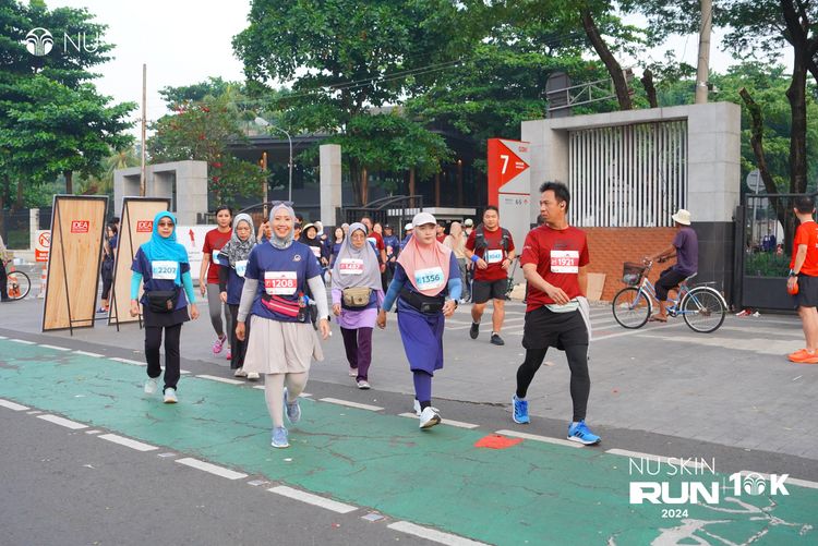 Race photo from Nu Skin Run 10K