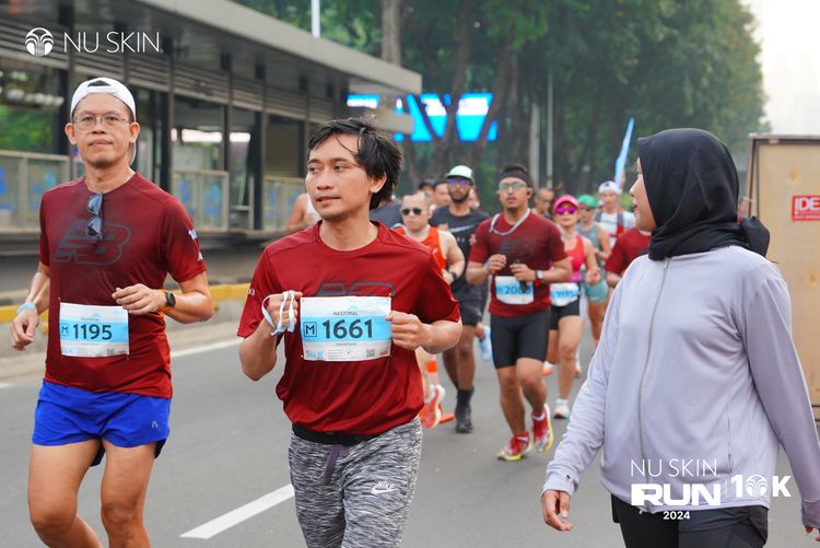 Race photo from Nu Skin Run 10K