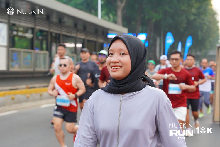 Race photo from Nu Skin Run 10K