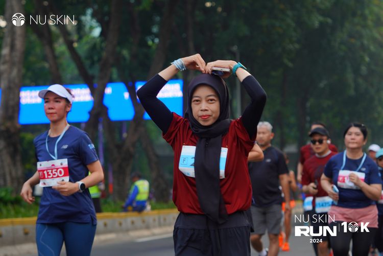 Race photo from Nu Skin Run 10K