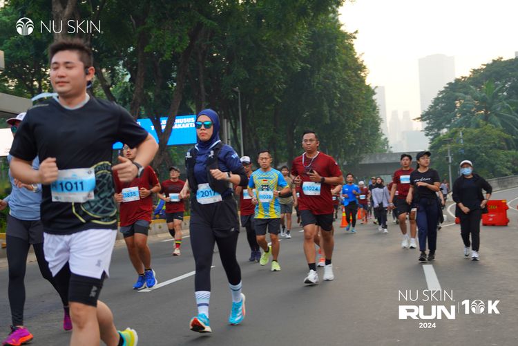 Race photo from Nu Skin Run 10K