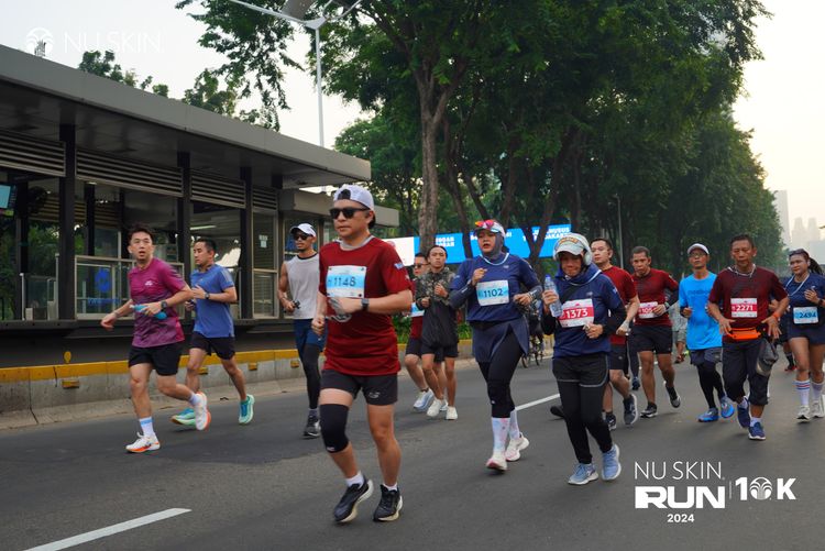 Race photo from Nu Skin Run 10K
