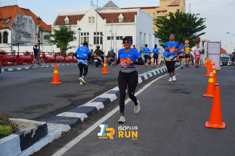 Race photo from Isoplus Run 2024 Surabaya