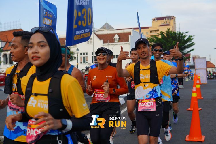 Race photo from Isoplus Run 2024 Surabaya