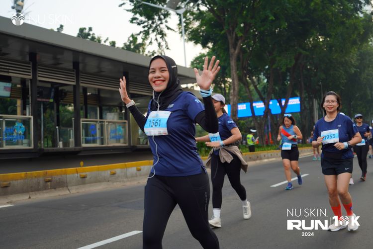 Race photo from Nu Skin Run 10K