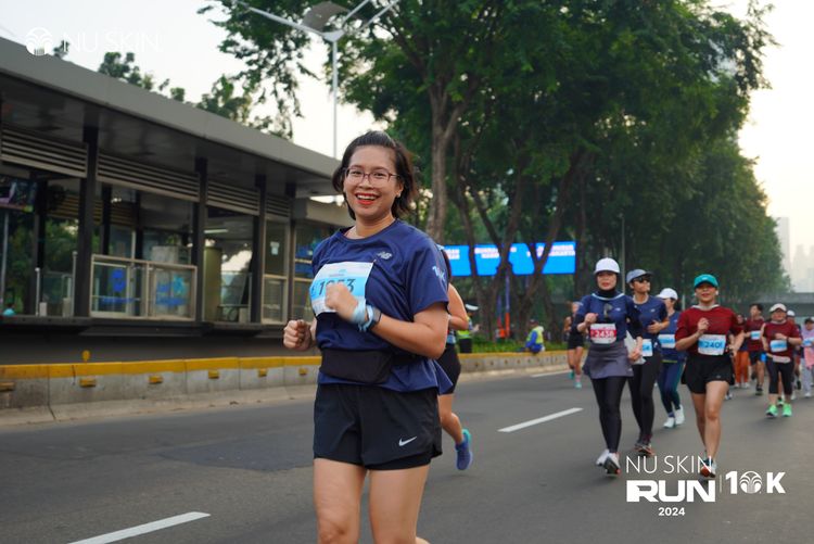 Race photo from Nu Skin Run 10K