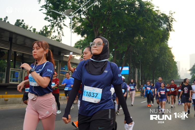 Race photo from Nu Skin Run 10K