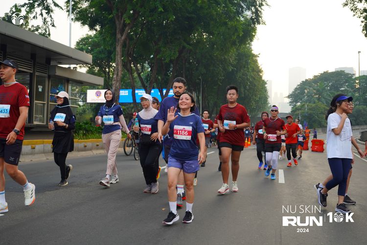 Race photo from Nu Skin Run 10K
