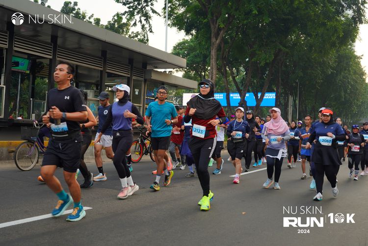 Race photo from Nu Skin Run 10K