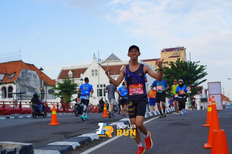 Race photo from Isoplus Run 2024 Surabaya