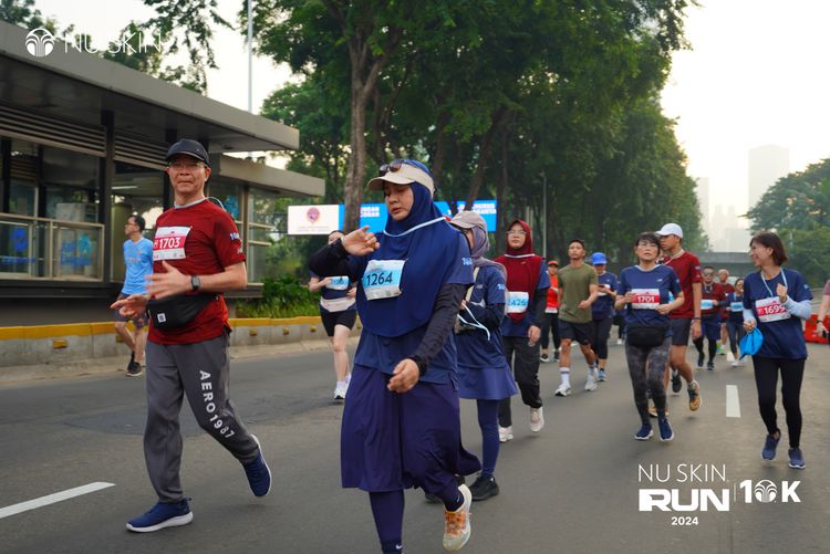 Race photo from Nu Skin Run 10K