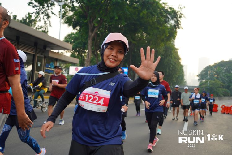 Race photo from Nu Skin Run 10K
