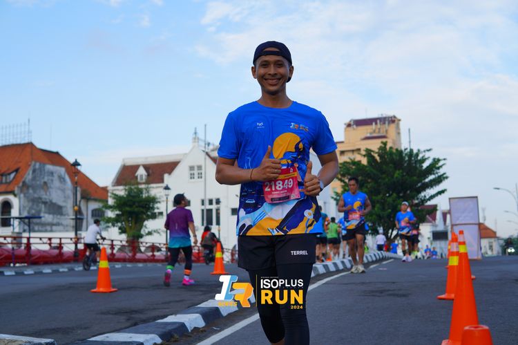 Race photo from Isoplus Run 2024 Surabaya
