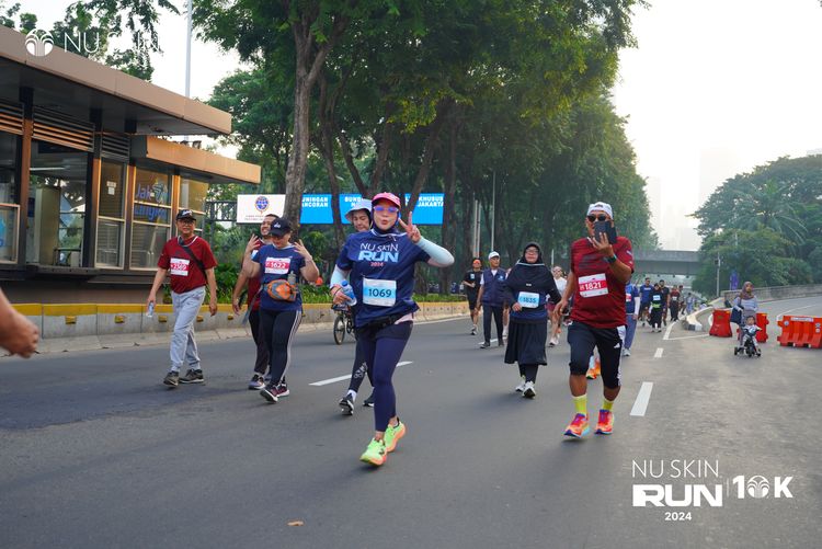 Race photo from Nu Skin Run 10K