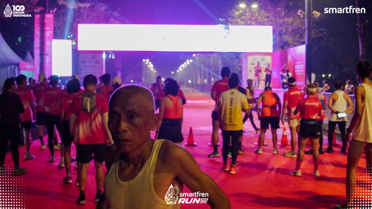 Race photo from Smartfren Run 2025 