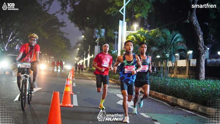 Race photo from Smartfren Run 2025 