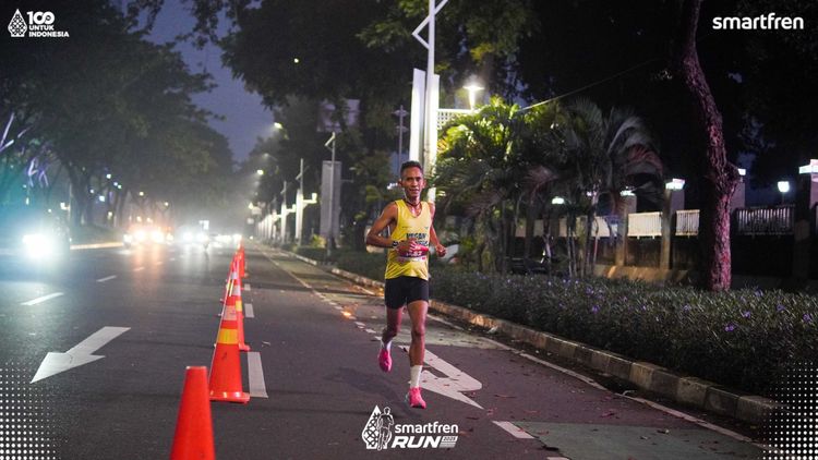 Race photo from Smartfren Run 2025 