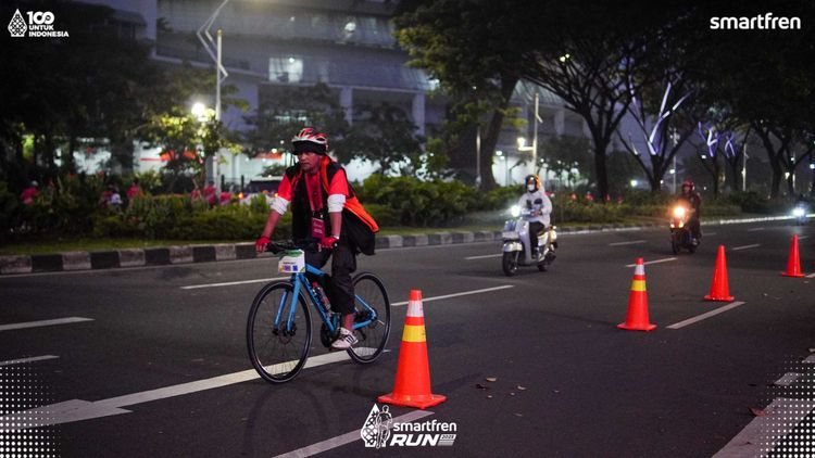 Race photo from Smartfren Run 2025 