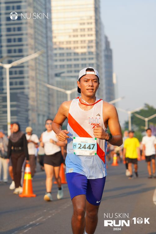 Race photo from Nu Skin Run 10K