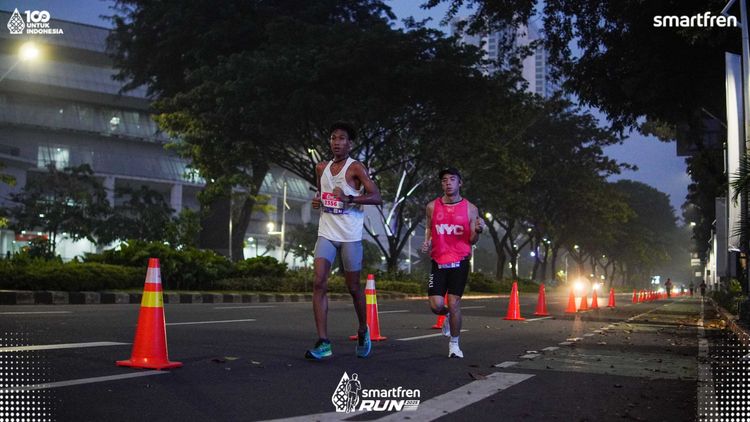 Race photo from Smartfren Run 2025 