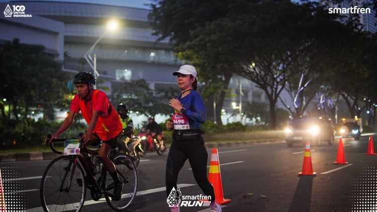 Race photo from Smartfren Run 2025 