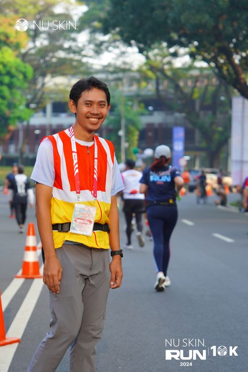 Race photo from Nu Skin Run 10K