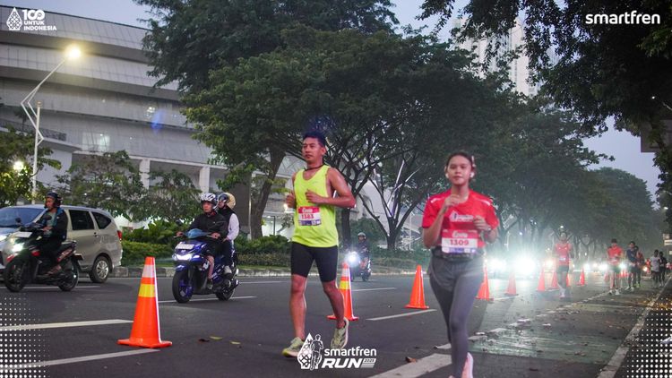 Race photo from Smartfren Run 2025 
