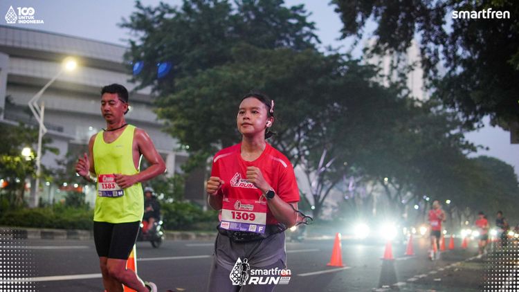 Race photo from Smartfren Run 2025 