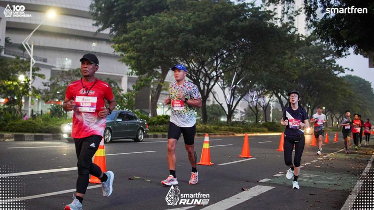 Race photo from Smartfren Run 2025 