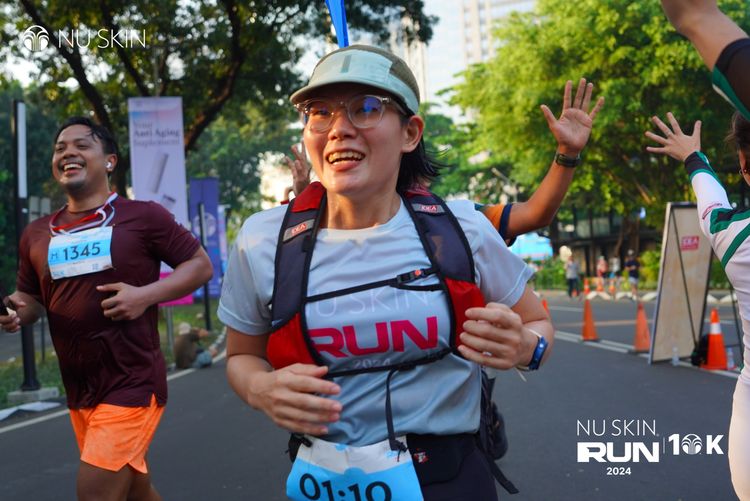 Race photo from Nu Skin Run 10K