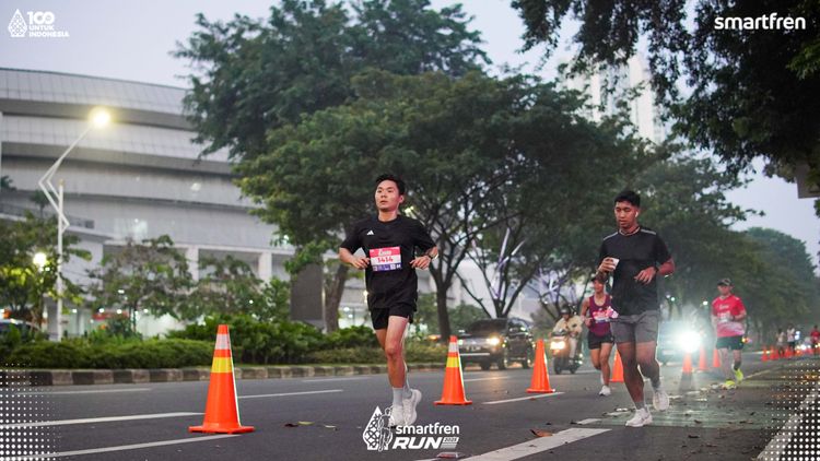 Race photo from Smartfren Run 2025 