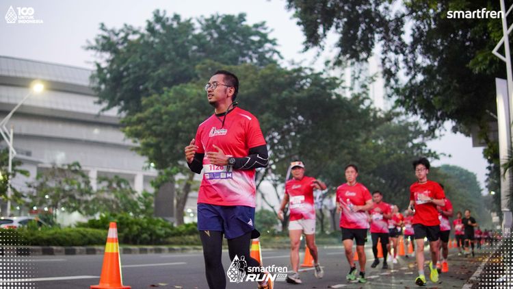 Race photo from Smartfren Run 2025 