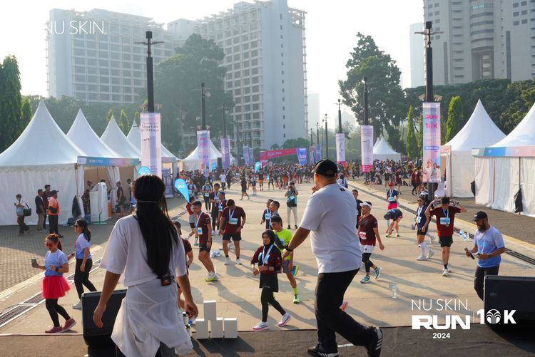 Race photo from Nu Skin Run 10K