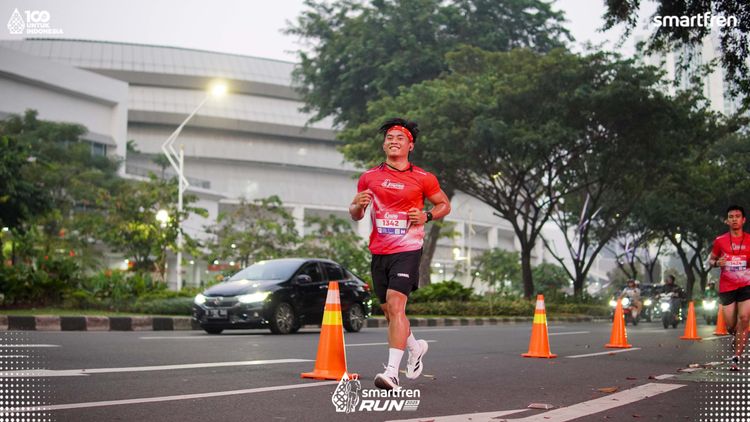 Race photo from Smartfren Run 2025 