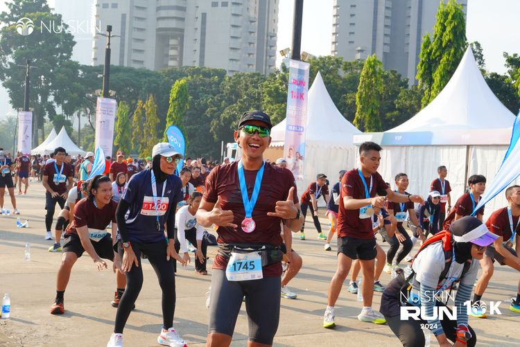 Race photo from Nu Skin Run 10K