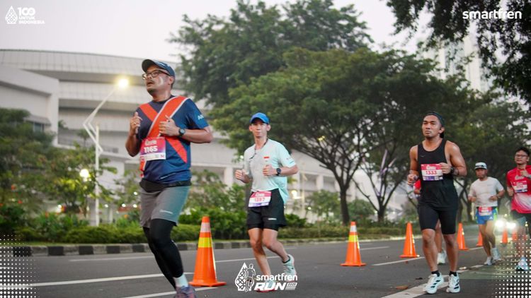 Race photo from Smartfren Run 2025 
