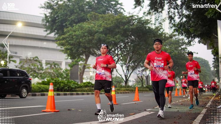 Race photo from Smartfren Run 2025 