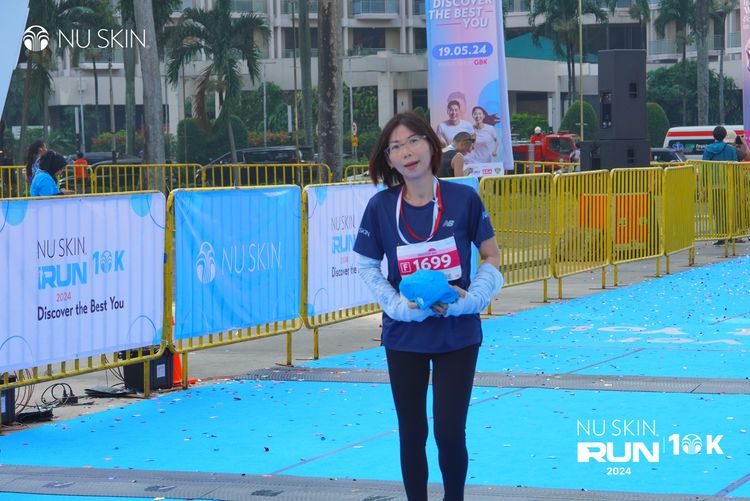 Race photo from Nu Skin Run 10K