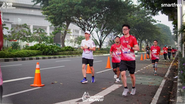 Race photo from Smartfren Run 2025 