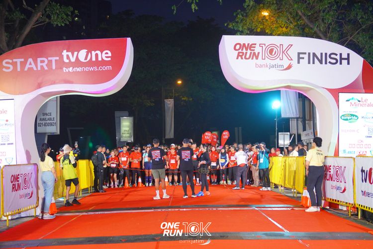Race photo from ONE RUN 10 K