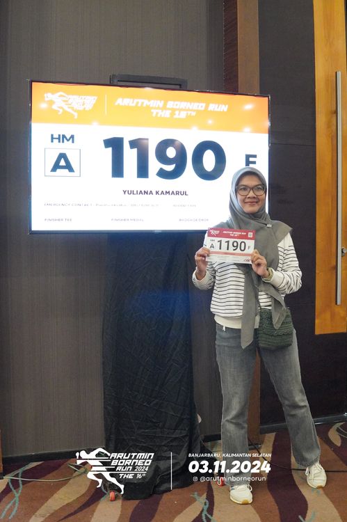 Race photo from Arutmin Borneo Run 2024