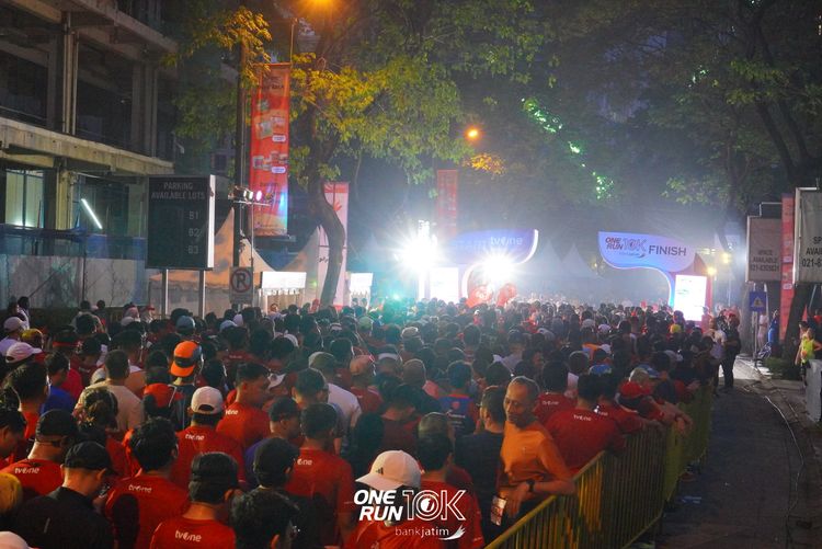 Race photo from ONE RUN 10 K