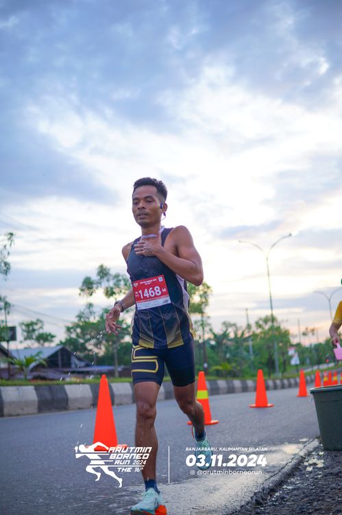 Race photo from Arutmin Borneo Run 2024