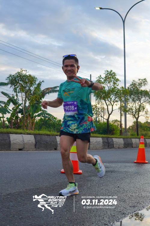 Race photo from Arutmin Borneo Run 2024