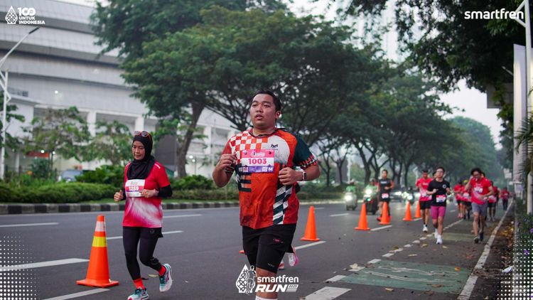 Race photo from Smartfren Run 2025 