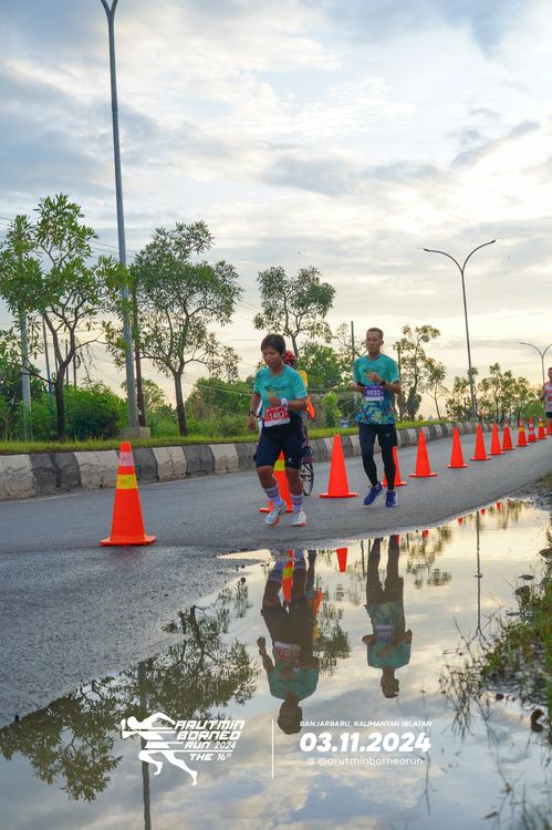 Race photo from Arutmin Borneo Run 2024
