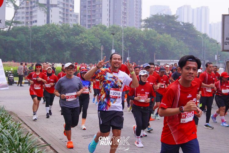 Race photo from ONE RUN 10 K