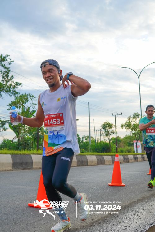 Race photo from Arutmin Borneo Run 2024