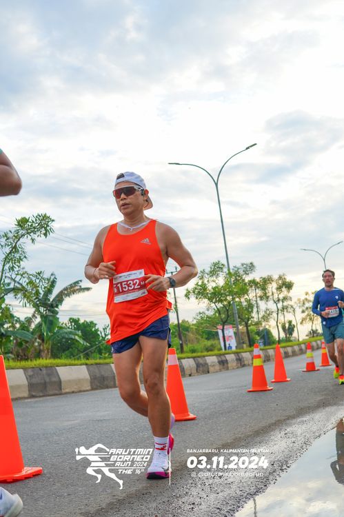 Race photo from Arutmin Borneo Run 2024